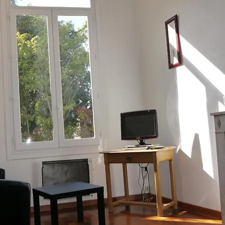 Lägenhet Des Teinturiers *